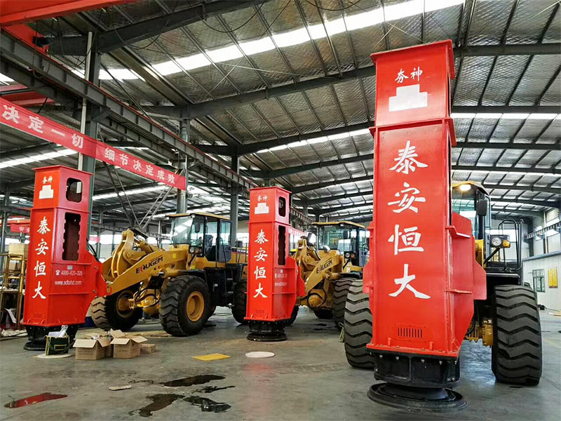 裝載機(jī)夯實(shí)機(jī) 裝載機(jī)夯實(shí)機(jī)