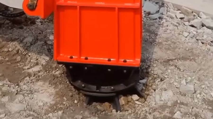 高速液壓夯實機(jī) 高速液壓夯實機(jī)